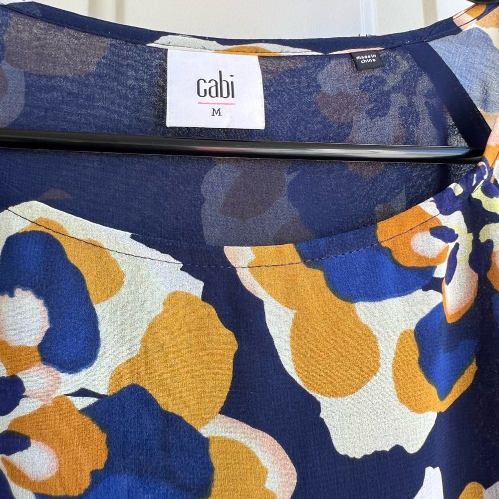 Cabi Lydia Blue and Yellow Floral Print Blouse, size M - Picture 5 of 7
